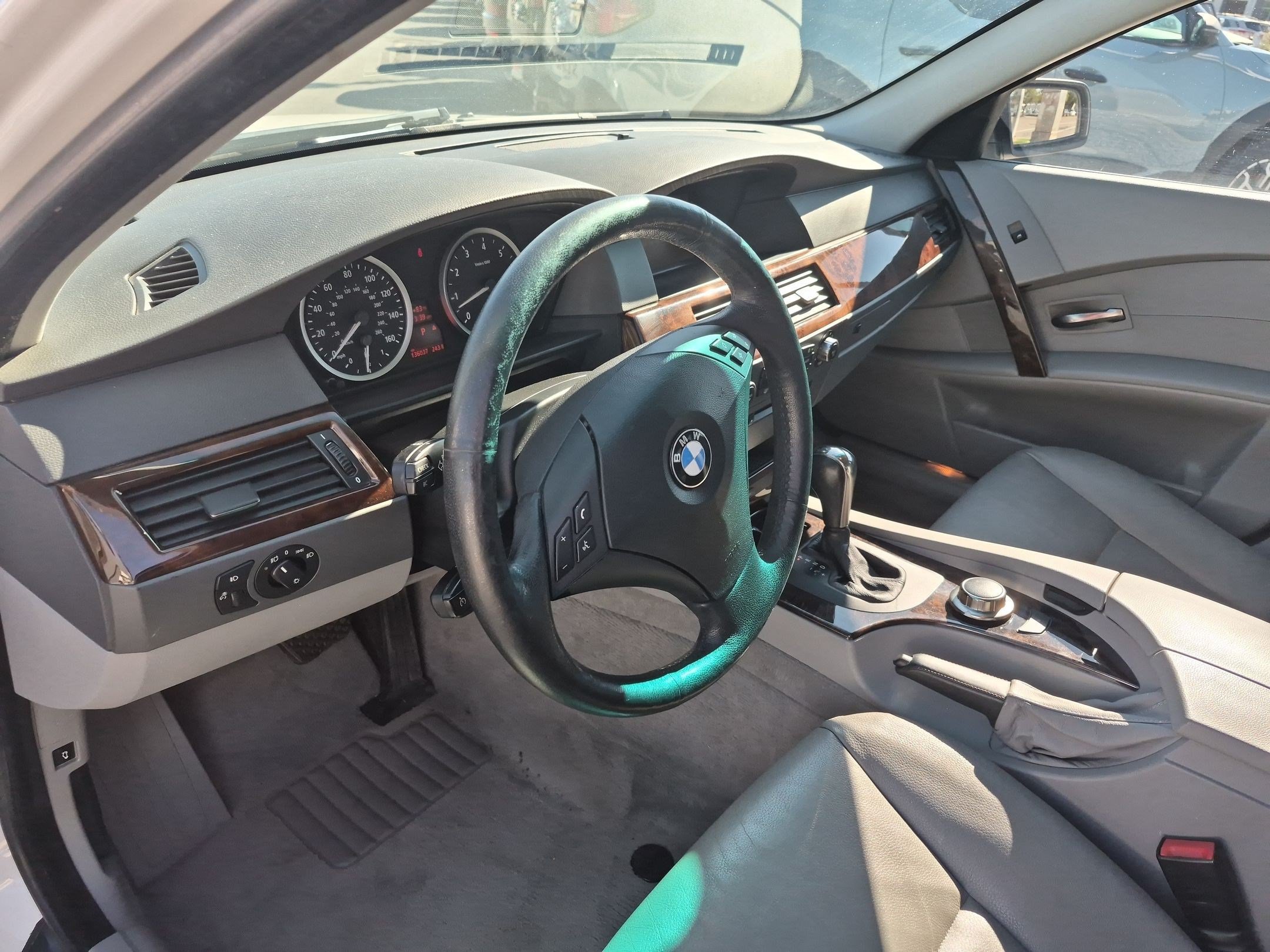 Used 2007 BMW 530xi Sedan AWD/4WD image 16