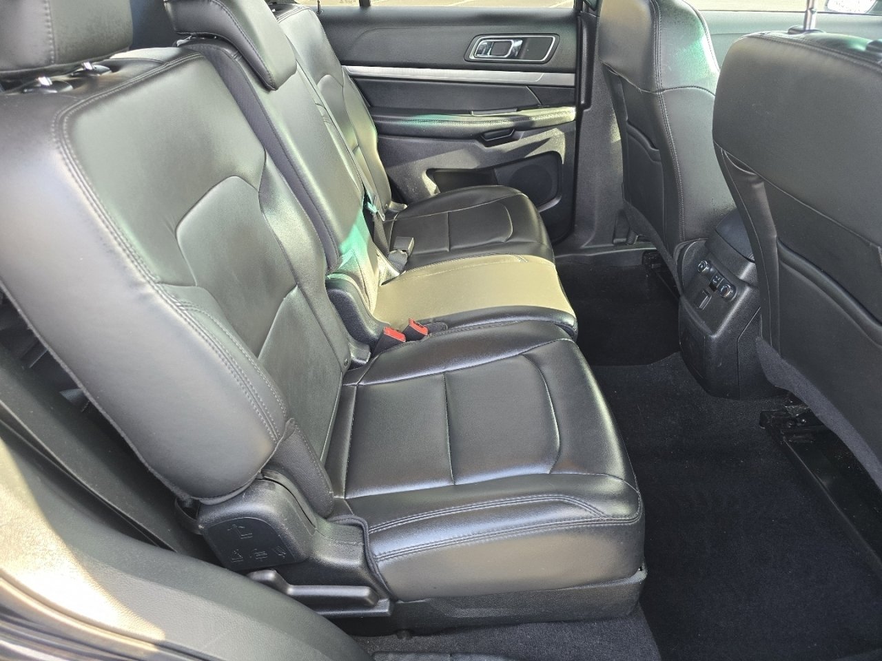 Used 2019 Ford Explorer XLT w/ Equipment Group 202A image 20
