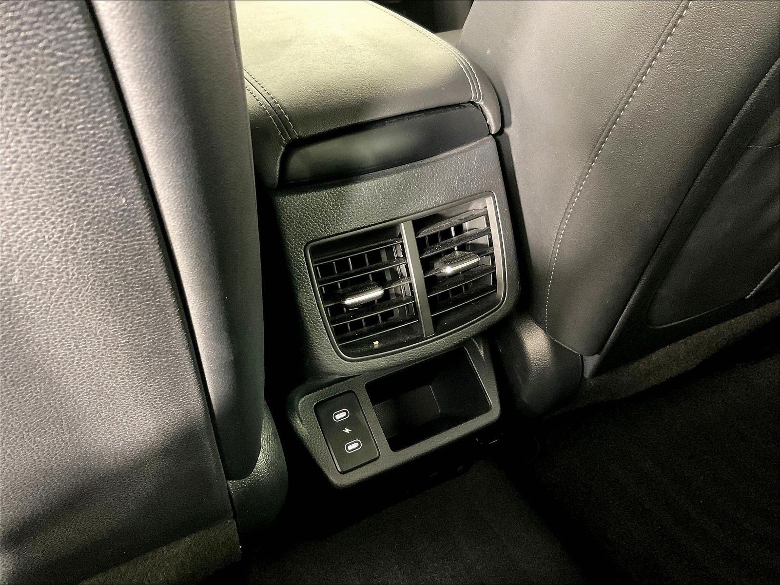Used 2025 Kia Seltos EX AWD/4WD image 10