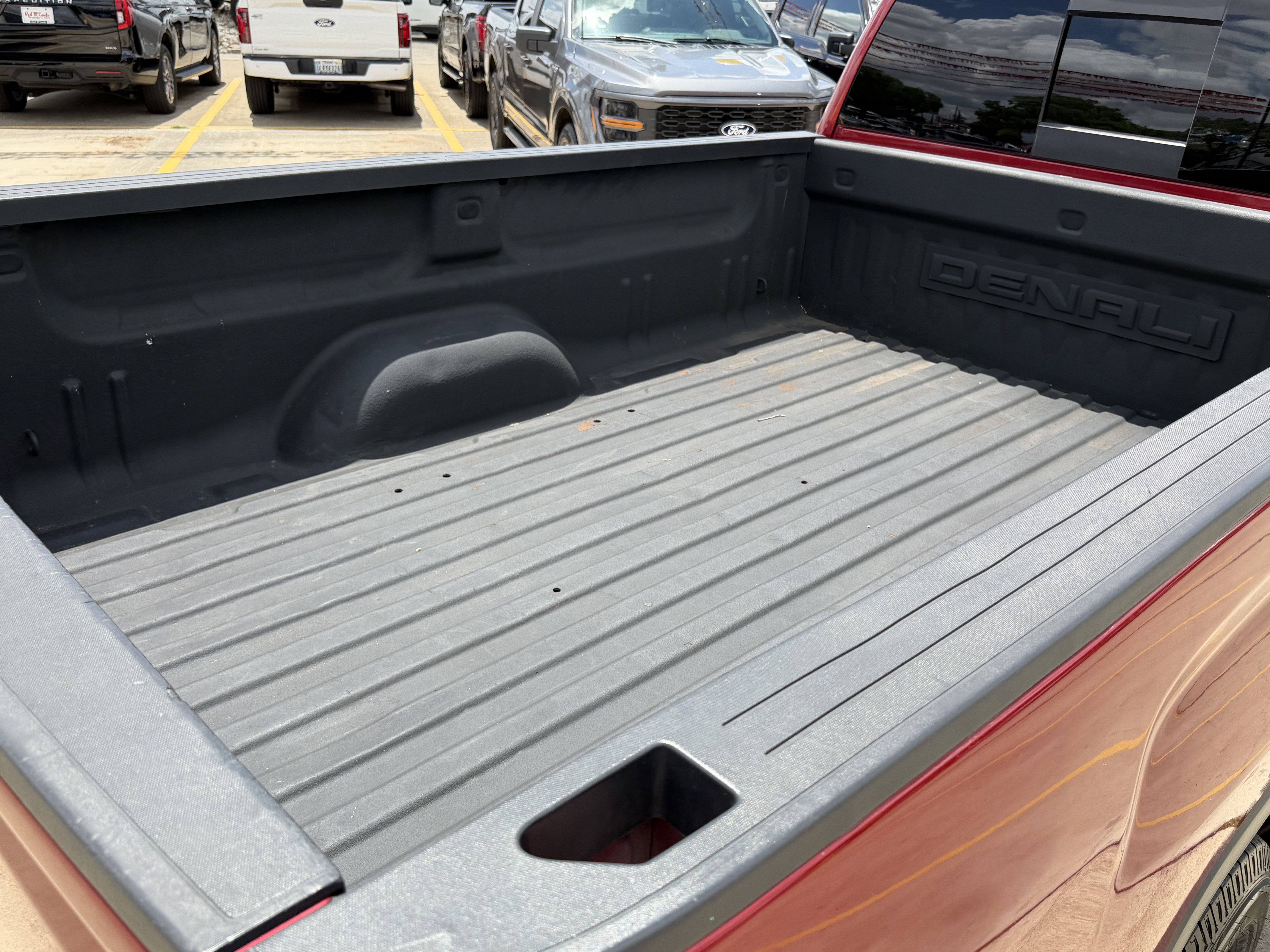 Used 2019 GMC Sierra 3500 Denali w/ Duramax Plus Package AWD/4WD image 8