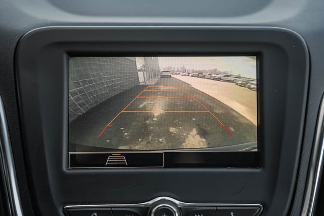 Used 2023 Chevrolet Equinox LT image 48