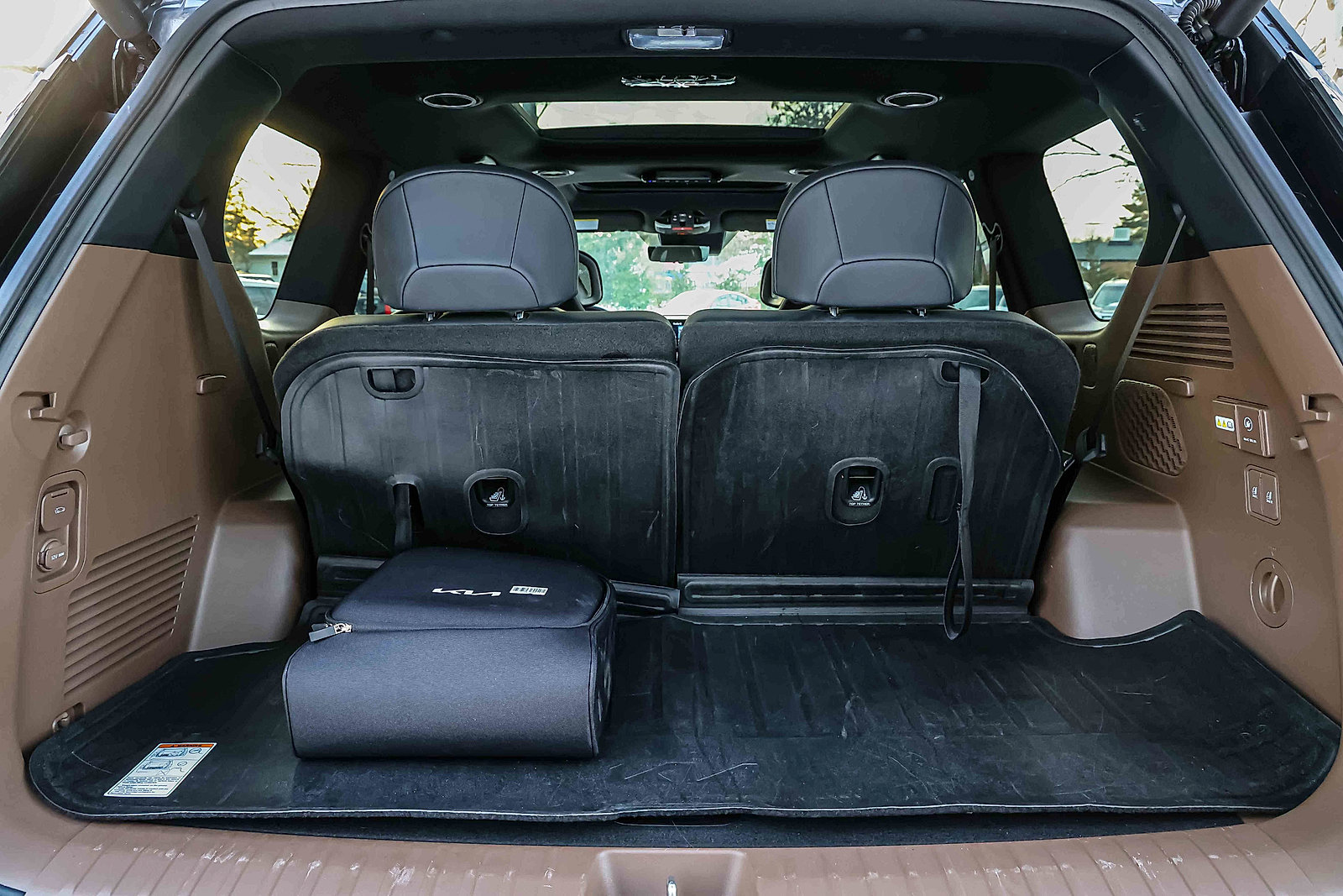 Certified 2024 Kia EV9 Land image 20