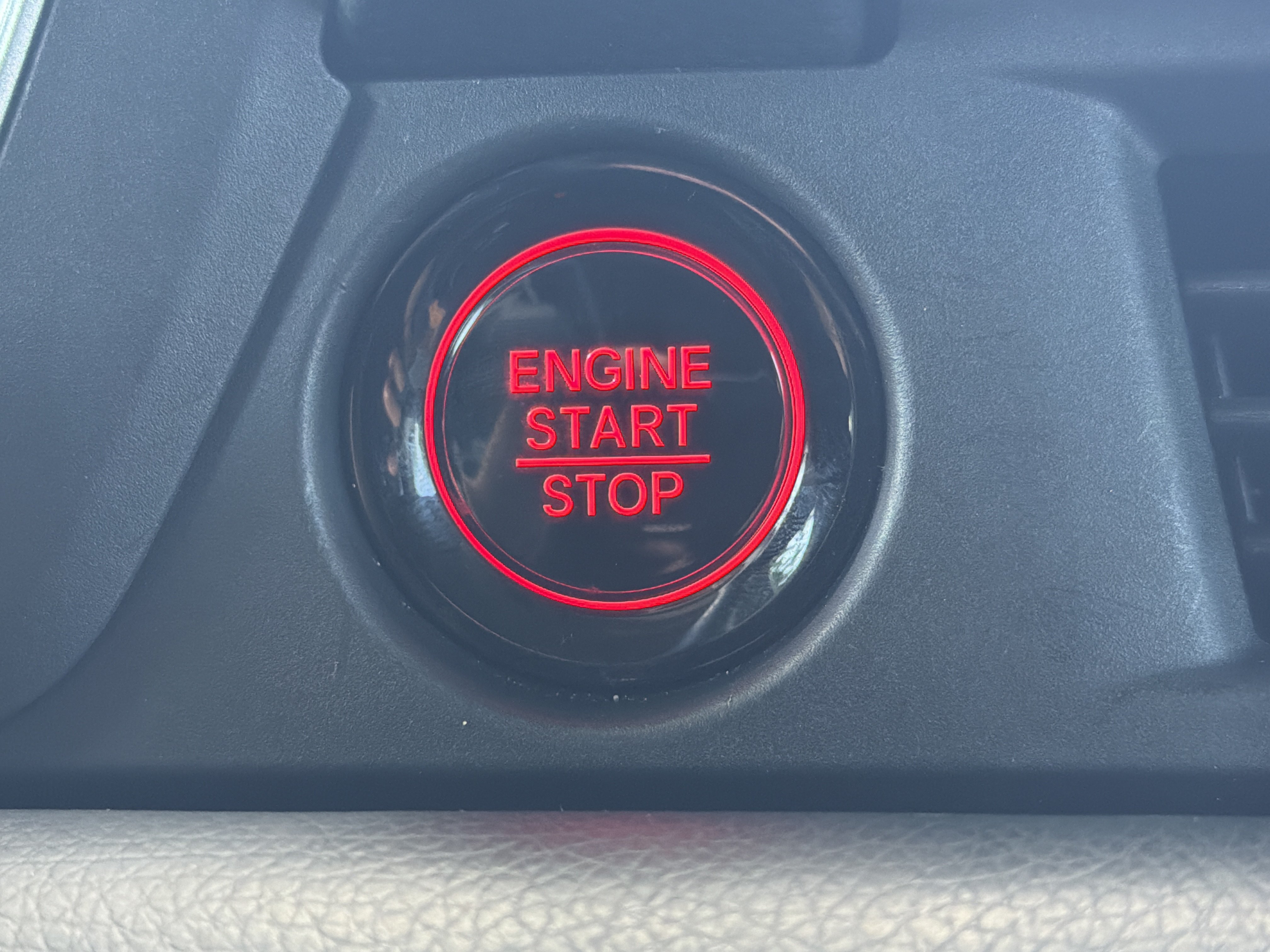 Certified 2025 Honda Pilot EX-L image 15
