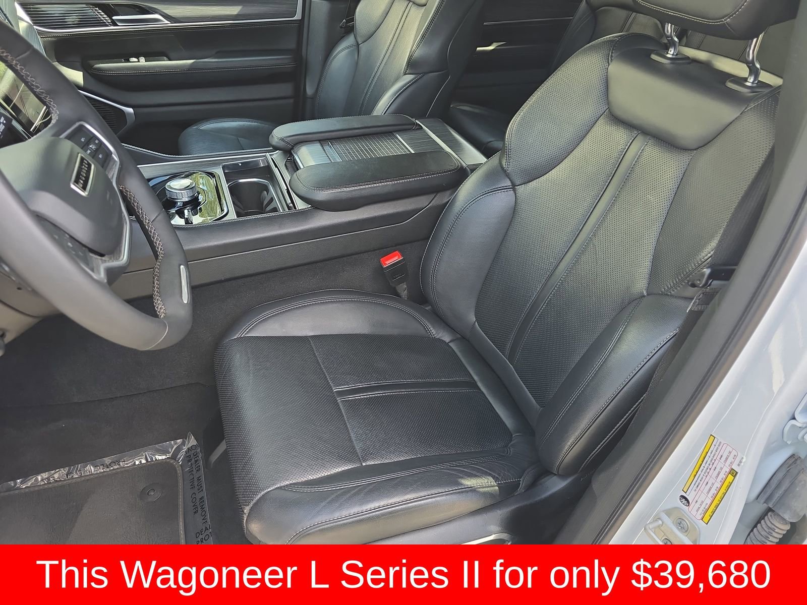 Used 2024 Jeep Wagoneer L Series II w/ Flexible Seating Group image 23