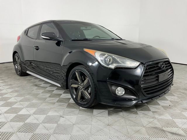 Used 2013 Hyundai Veloster Turbo FWD image 12