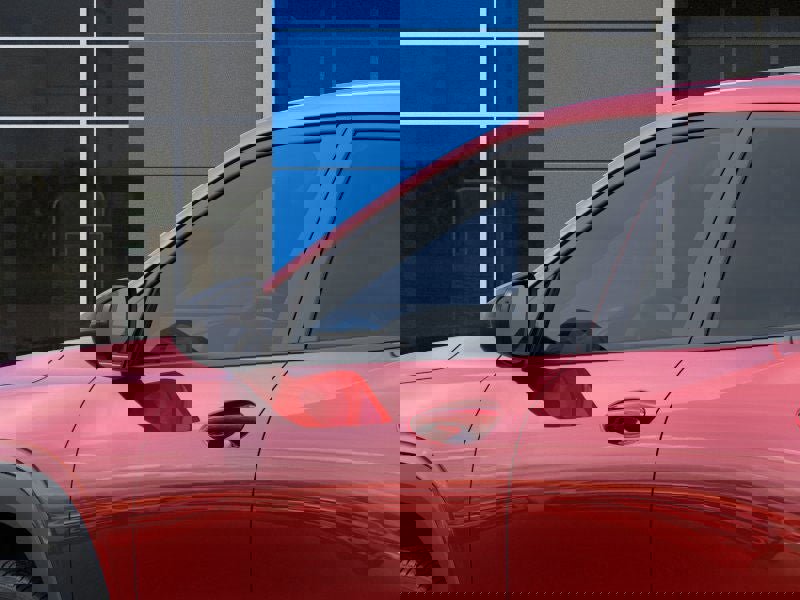 New 2026 Chevrolet Trax RS w/ Driver Confidence Package image 12