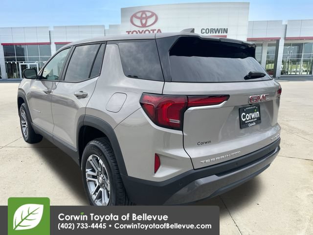 Used 2026 GMC Terrain Elevation AWD/4WD image 3