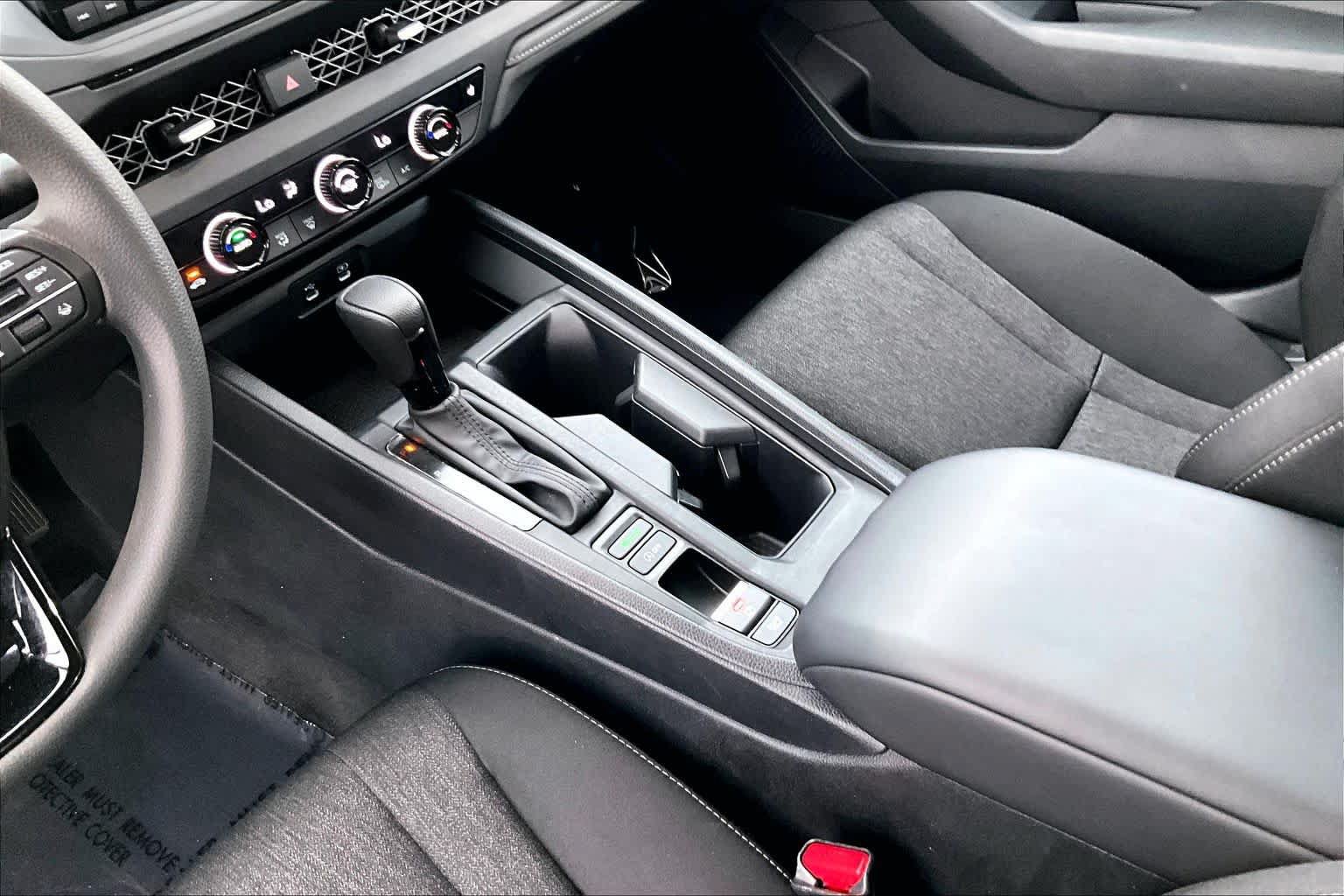 Used 2023 Honda Accord EX image 17