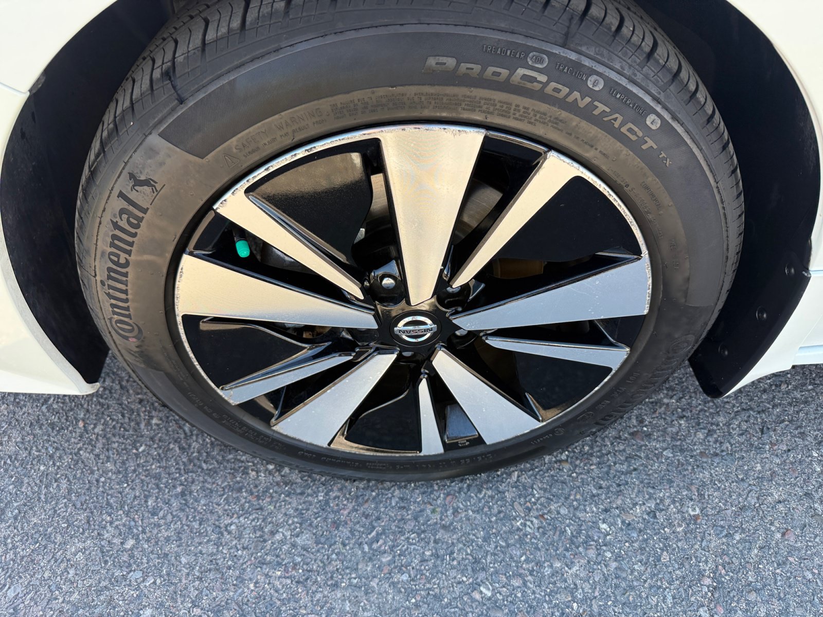 Used 2022 Nissan Altima 2.5 SV FWD image 11