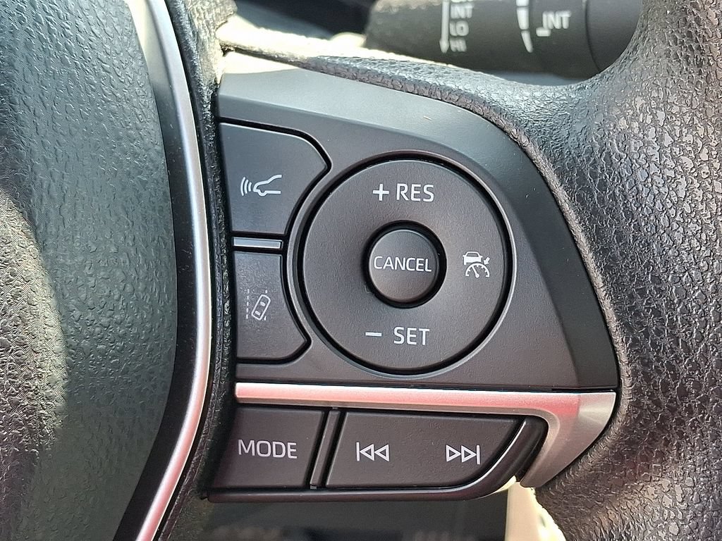 Used 2024 Toyota Camry LE FWD image 22