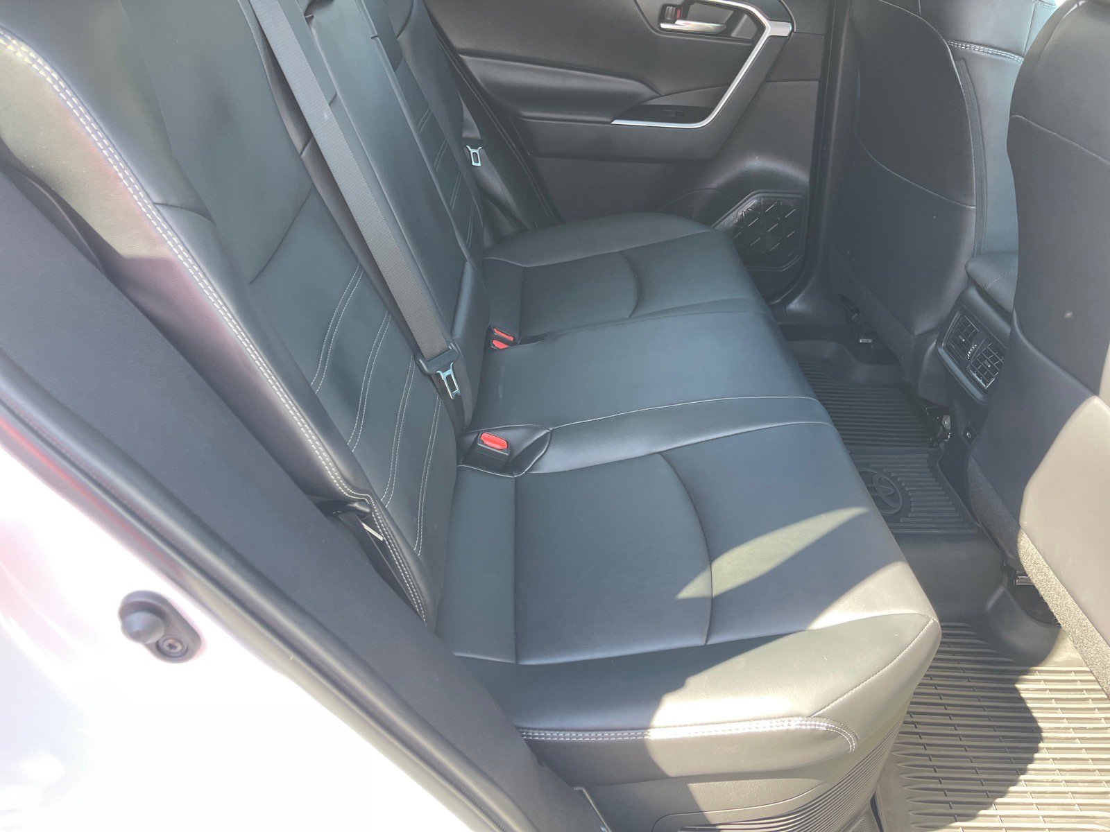 Used 2024 Toyota RAV4 XLE Premium w/ Weather Package AWD/4WD image 18