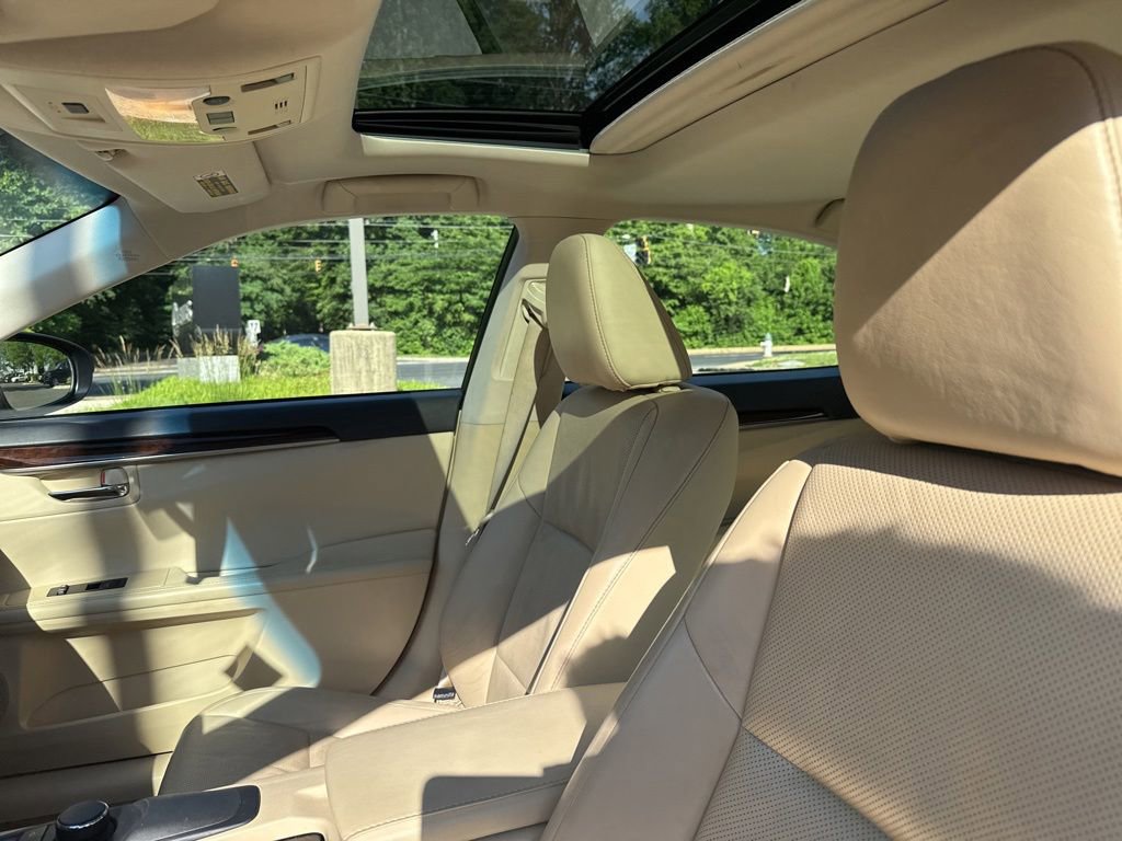 Used 2014 Lexus ES 350 w/ Luxury Package FWD image 12