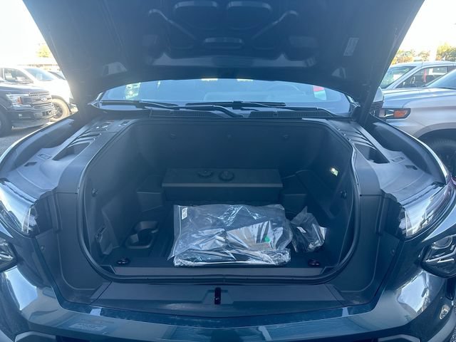 New 2026 Chevrolet Silverado EV LT w/ Plus Package AWD/4WD image 34