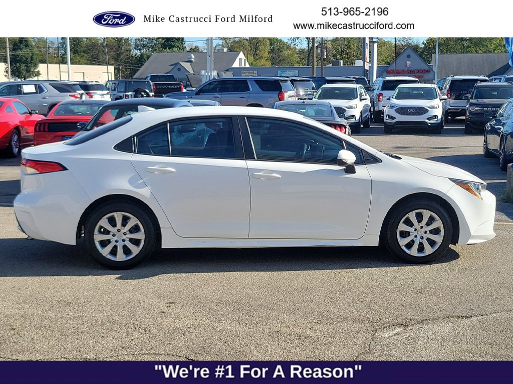Used 2020 Toyota Corolla LE FWD image 6