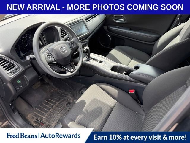 Used 2017 Honda HR-V EX image 9