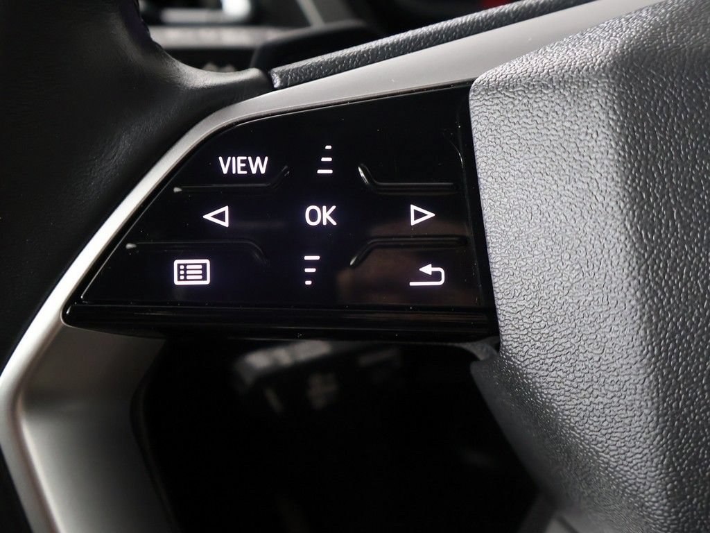 Used 2024 Audi Q4 e-tron Premium Plus AWD/4WD image 44