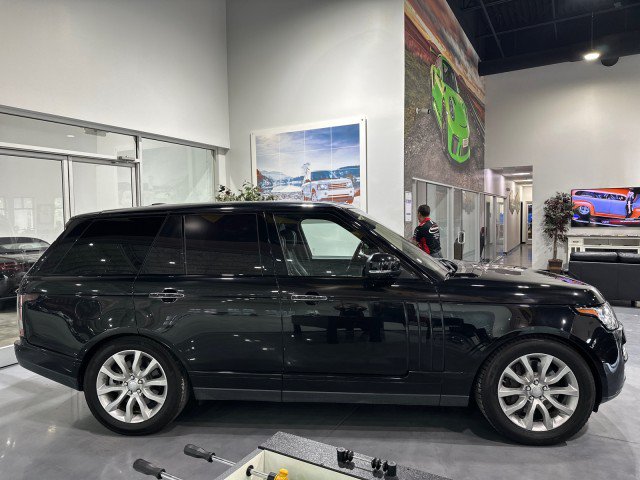 Used 2014 Land Rover Range Rover Autobiography AWD/4WD image 23