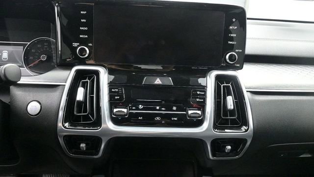 Used 2022 Kia Sorento SX AWD/4WD image 20