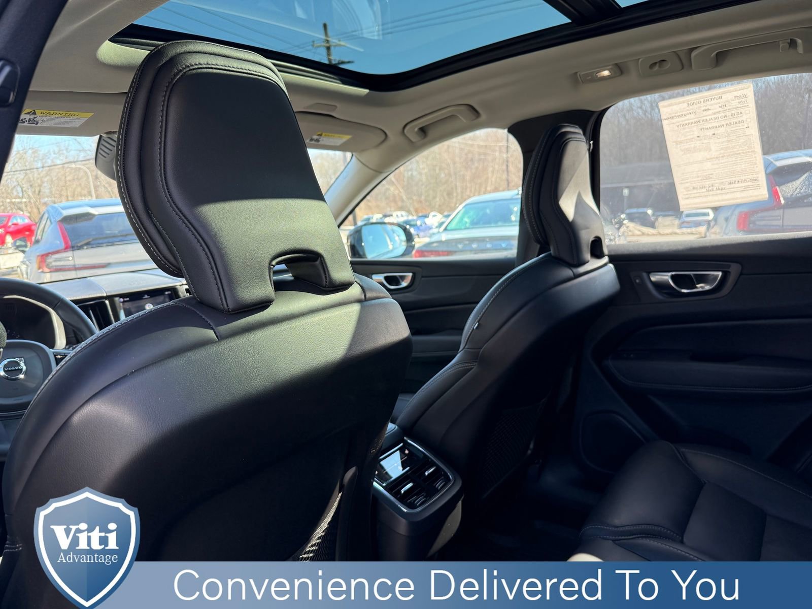 Certified 2023 Volvo XC60 B5 Ultimate w/ Climate Package image 21