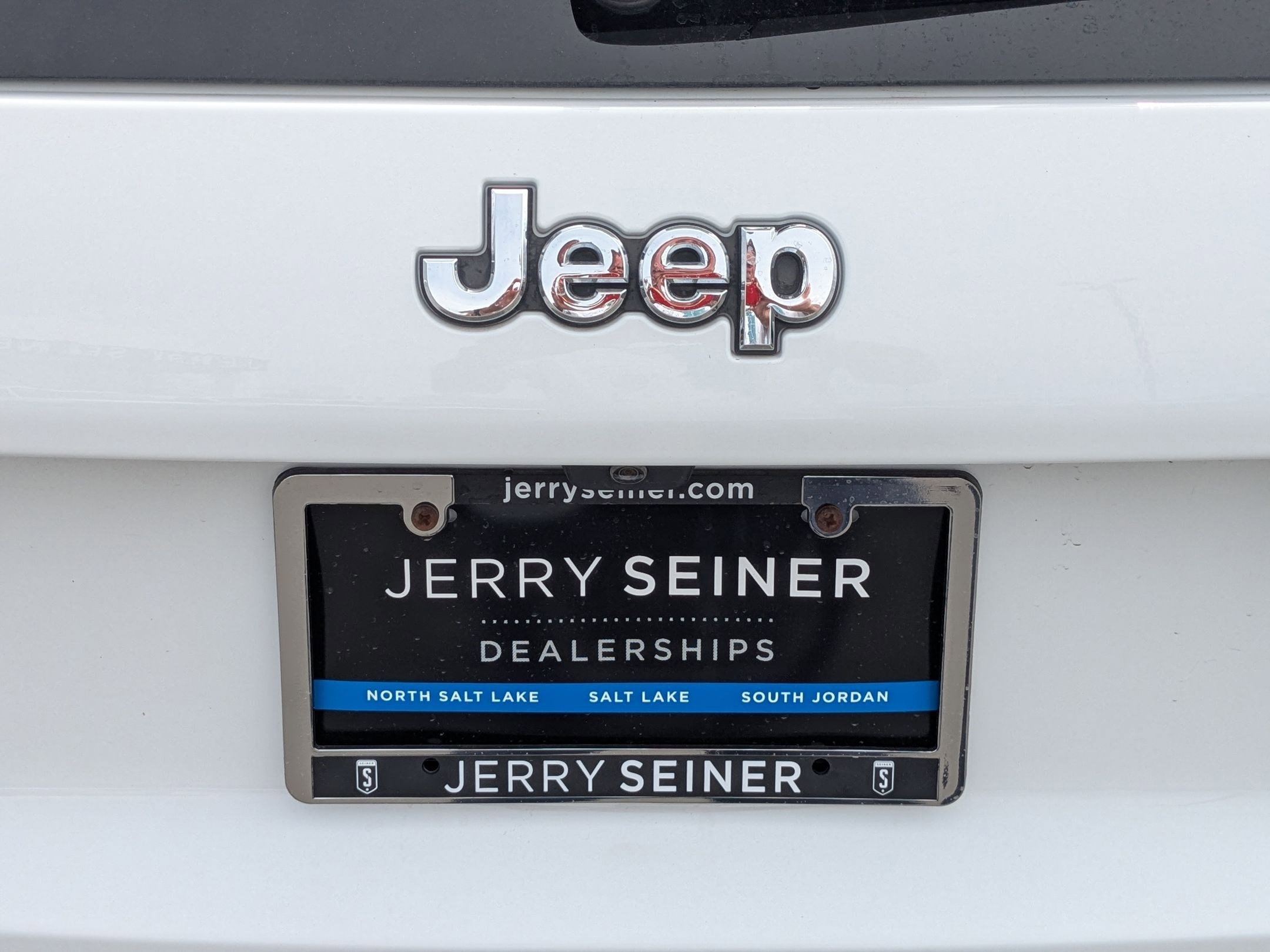 Used 2020 Jeep Cherokee Limited AWD/4WD image 14