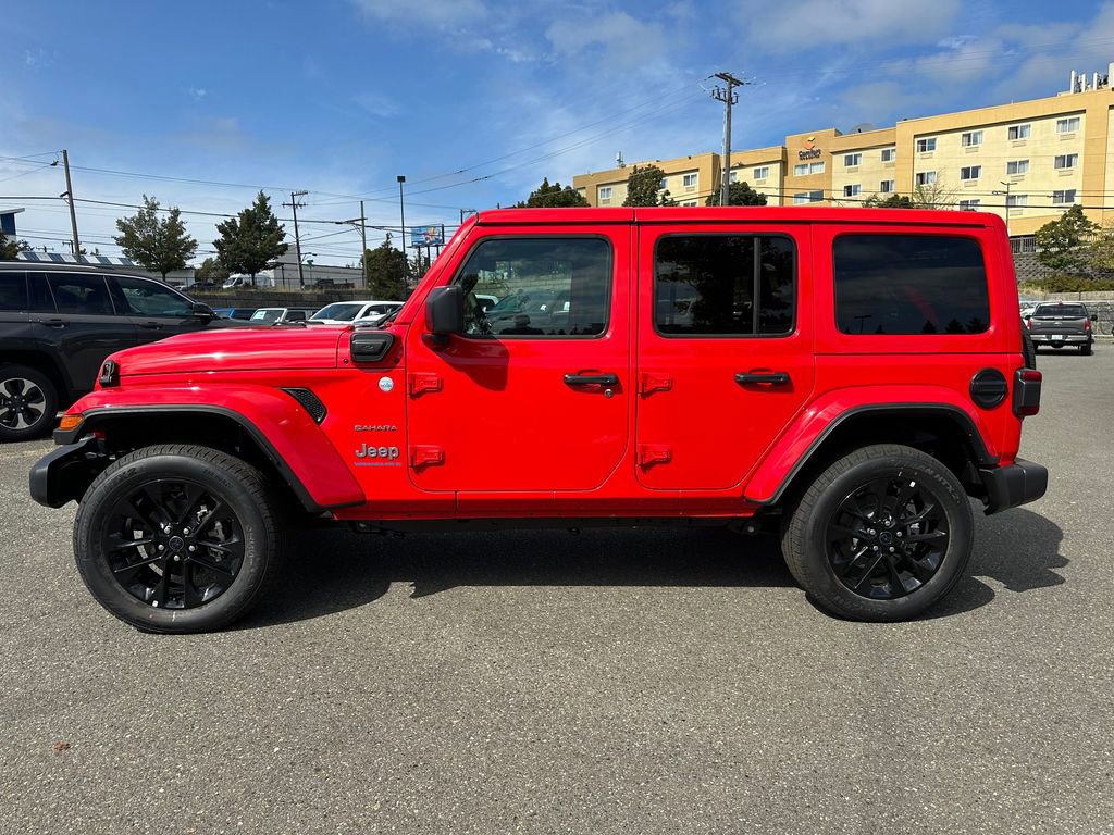 New 2024 Jeep Wrangler Unlimited Sahara w/ Technology Group image 5