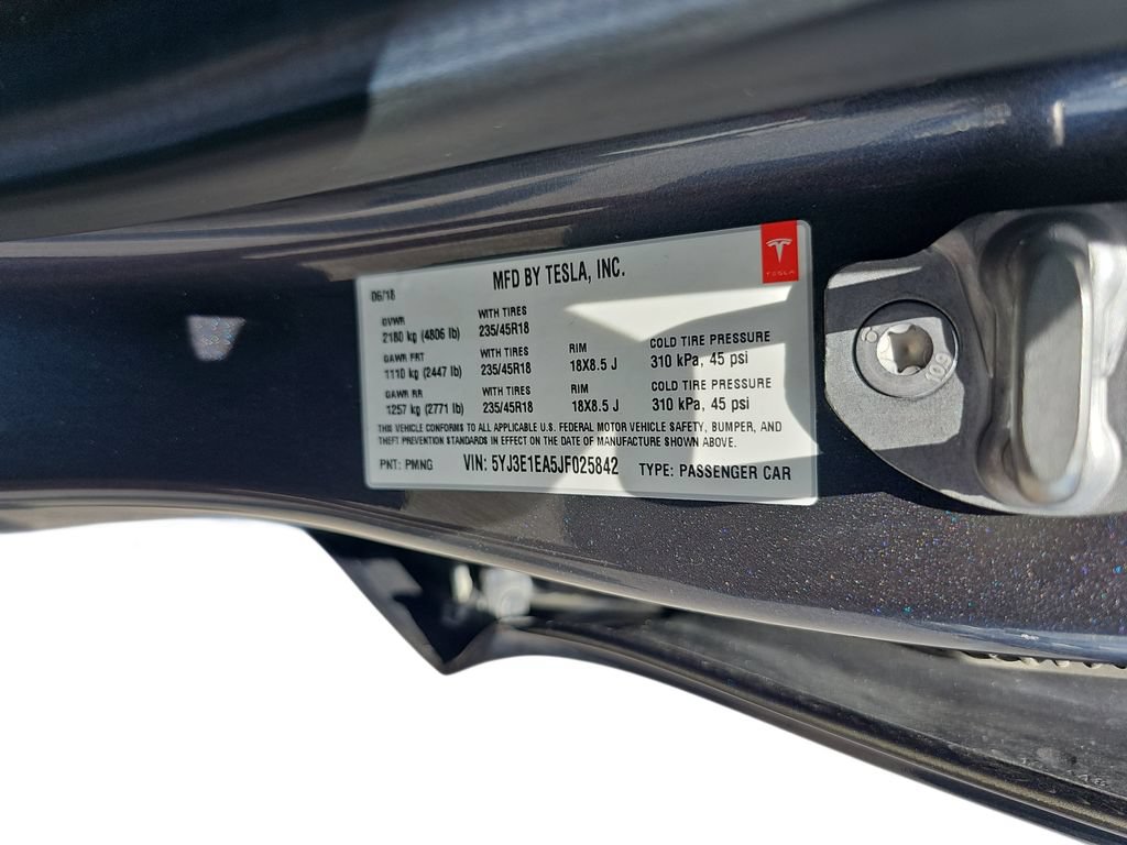 Used 2018 Tesla Model 3 Mid Range RWD image 33
