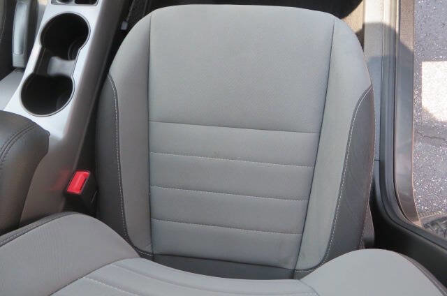 Used 2014 Ford Escape SE image 40