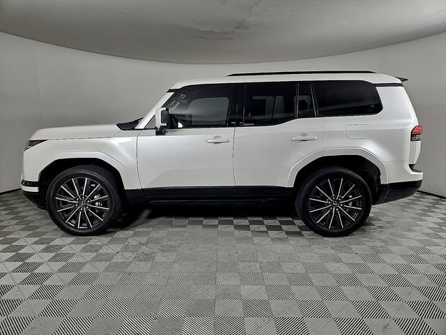 Used 2024 Lexus GX 550 w/ Accessory Package (Z1) AWD/4WD image 8