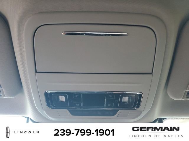 New 2026 Lincoln Corsair Premiere image 32