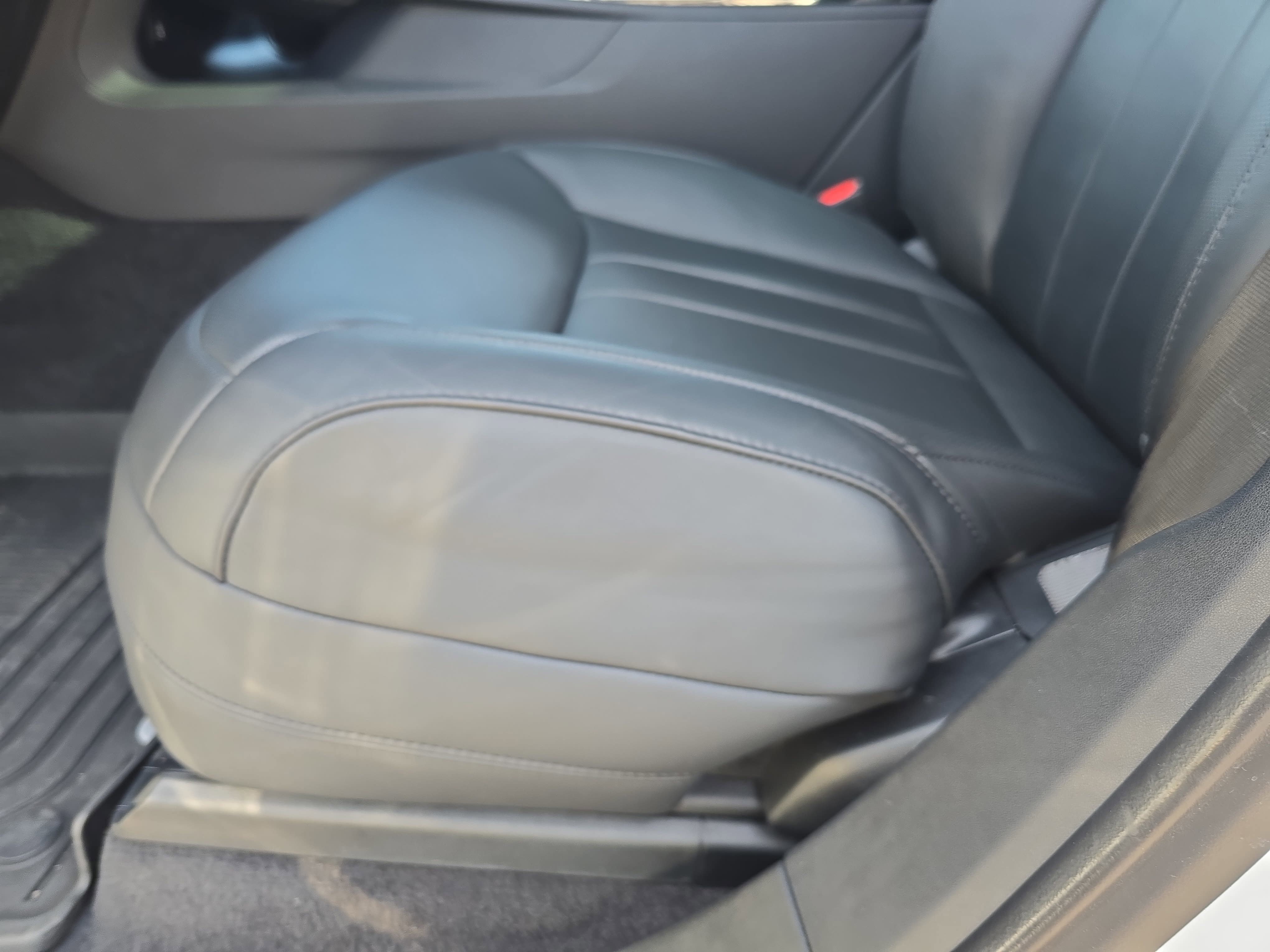 Certified 2025 Land Rover Range Rover Sport Autobiography image 28