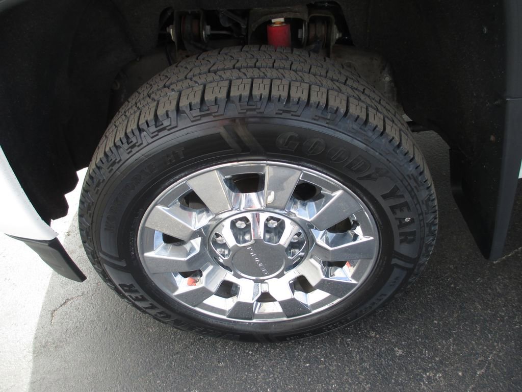 Used 2016 GMC Sierra 2500 Denali w/ Duramax Plus Package image 15