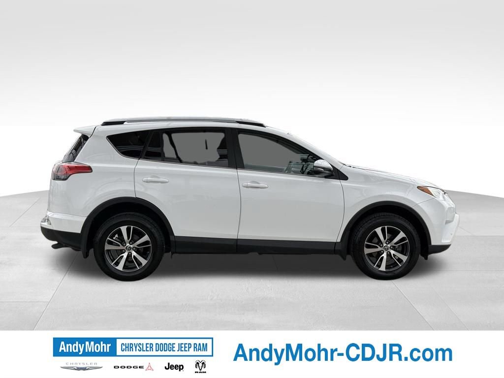 Used 2017 Toyota RAV4 XLE image 8