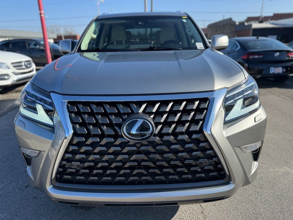 Used 2022 Lexus GX 460 Luxury w/ Off Road Package AWD/4WD image 3