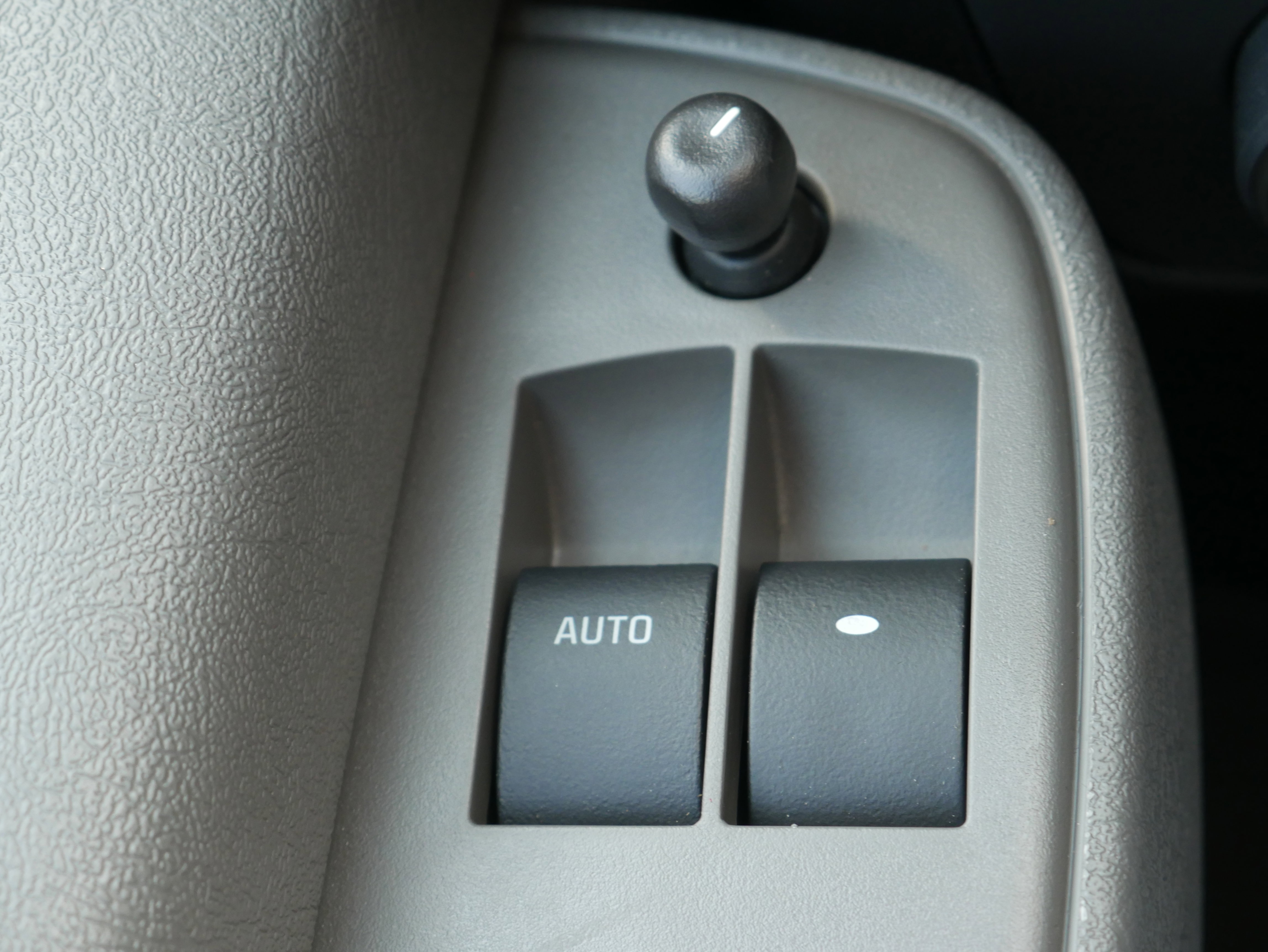 New 2025 Chevrolet Express 2500 w/ Driver Convenience Package image 30