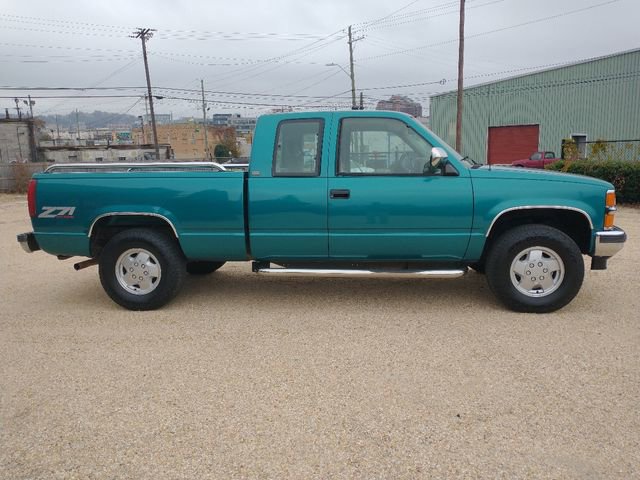 Used 1994 Chevrolet Silverado 1500 4x4 Extended Cab image 25