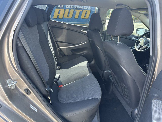 Used 2014 Hyundai Accent GS FWD image 16