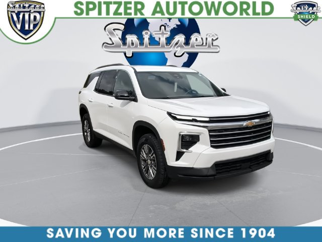 Used 2025 Chevrolet Traverse LT AWD/4WD image 4
