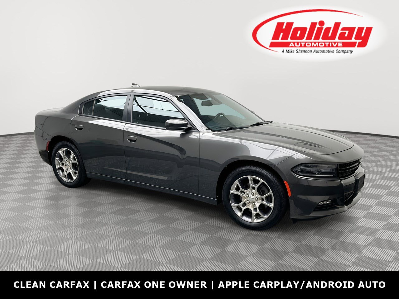 Used 2017 Dodge Charger SXT