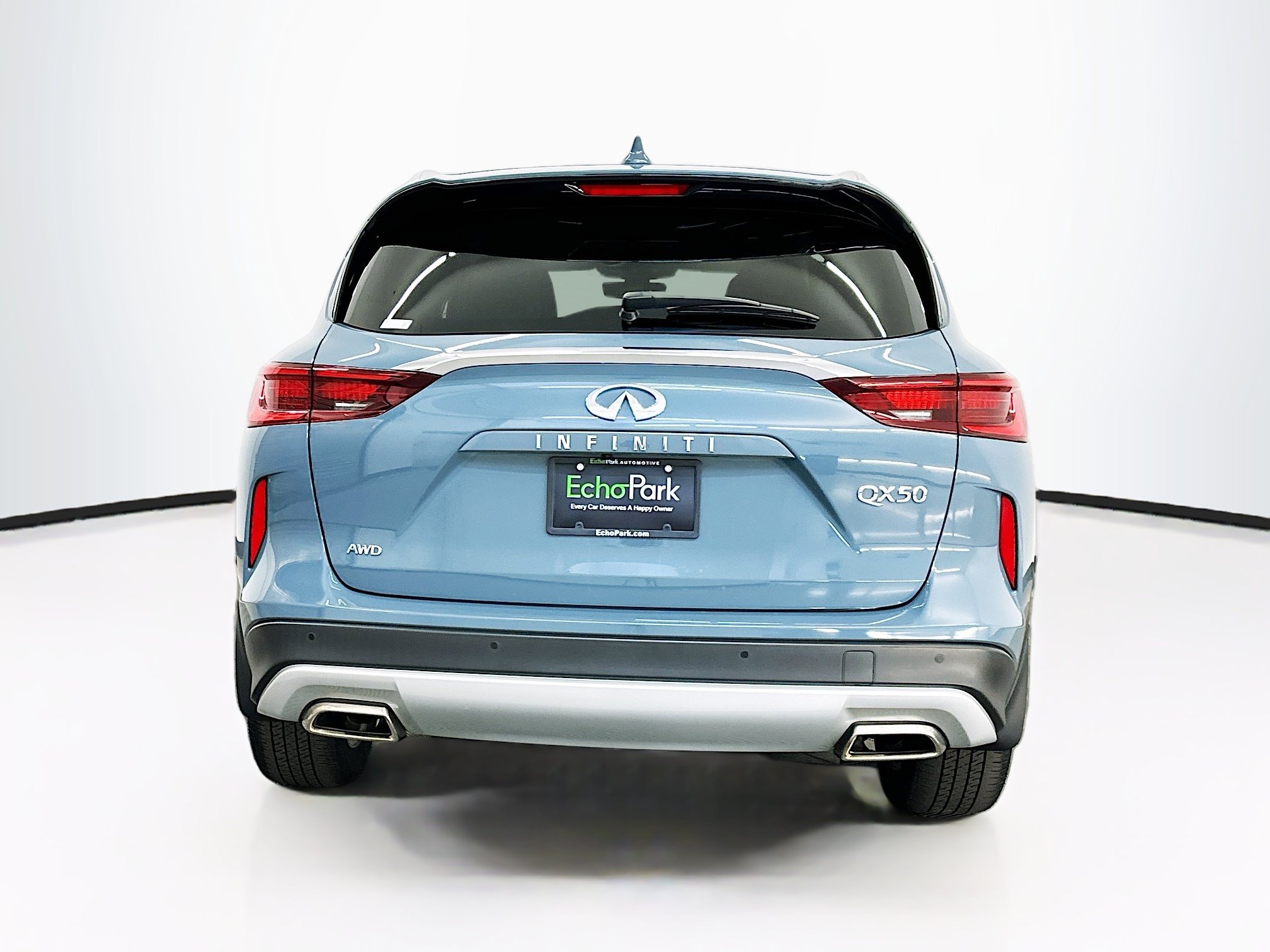 Used 2023 INFINITI QX50 Luxe AWD/4WD image 7