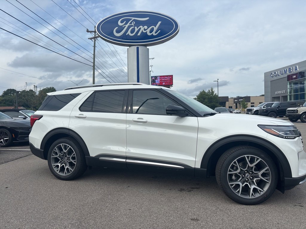 New 2025 Ford Explorer Platinum w/ Ultimate Package image 3