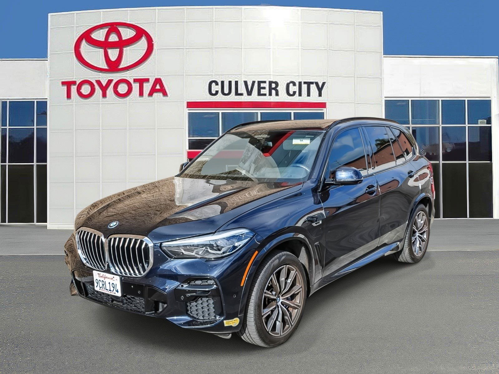 Used 2022 BMW X5 xDrive45e w/ M Sport Package