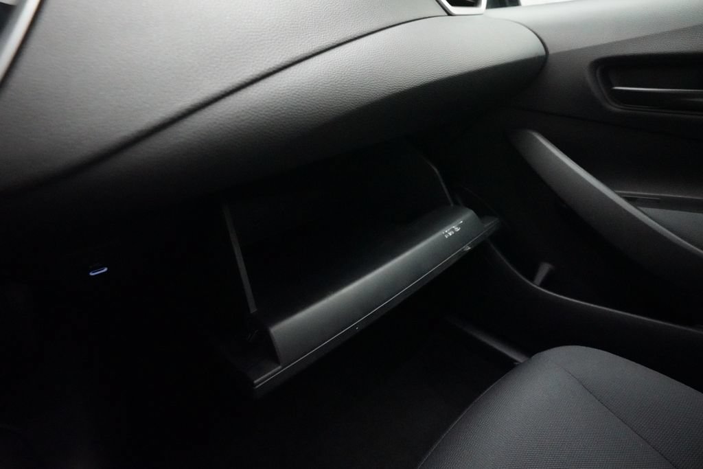 Used 2023 Toyota Corolla LE FWD image 29