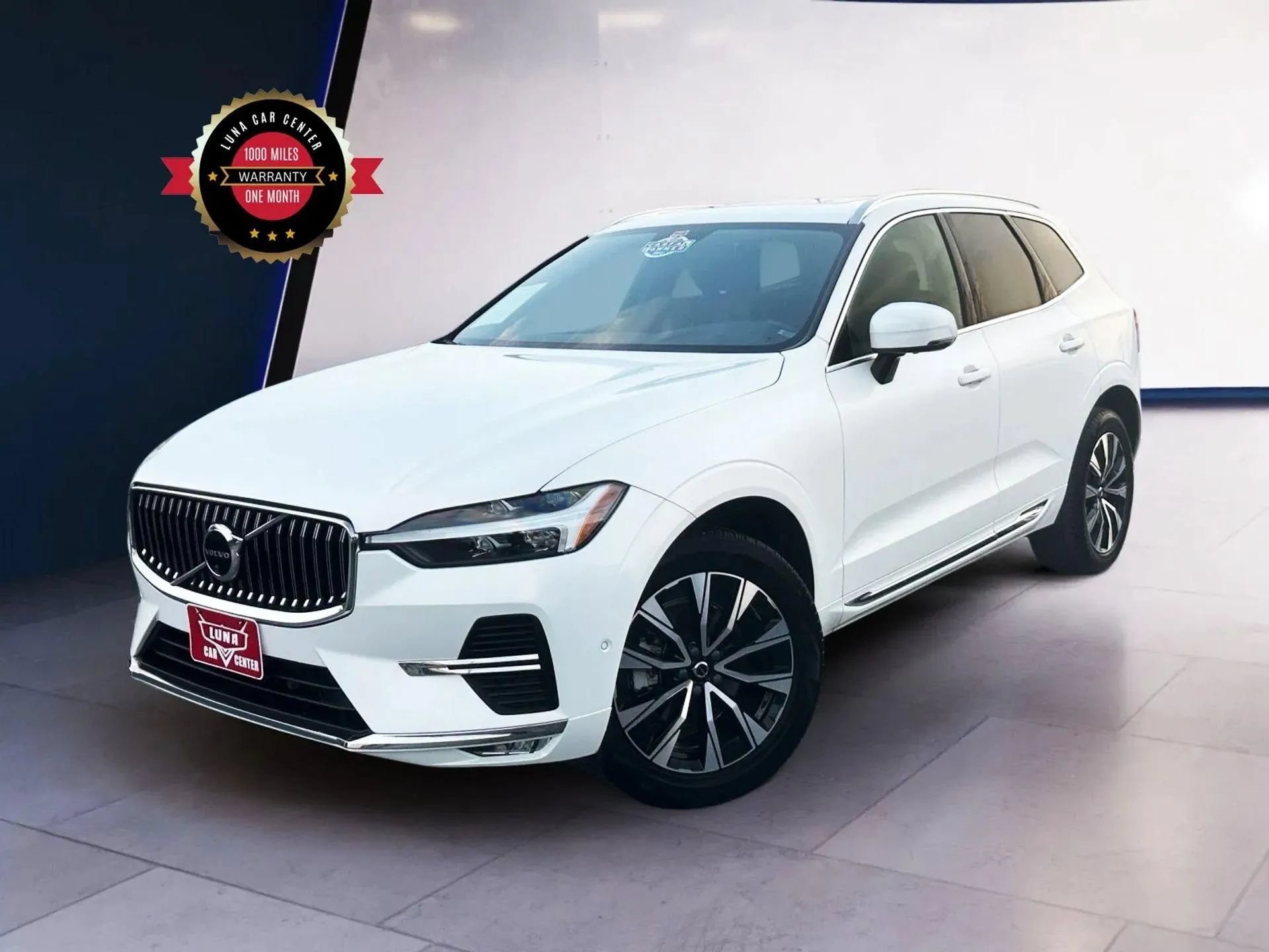 Used 2023 Volvo XC60 B5 Plus FWD image 1