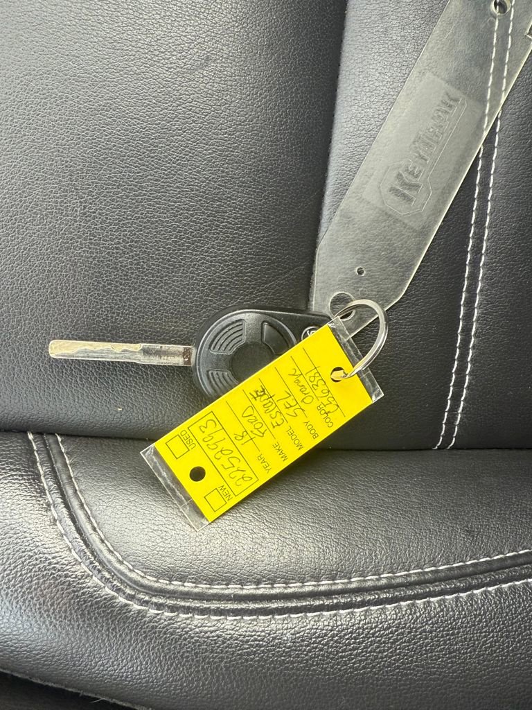 Used 2018 Ford Escape SEL image 29