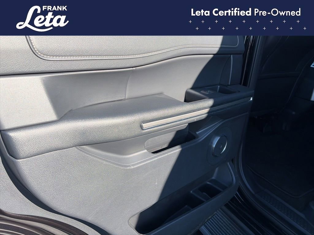 Used 2024 Ford Expedition XLT image 28