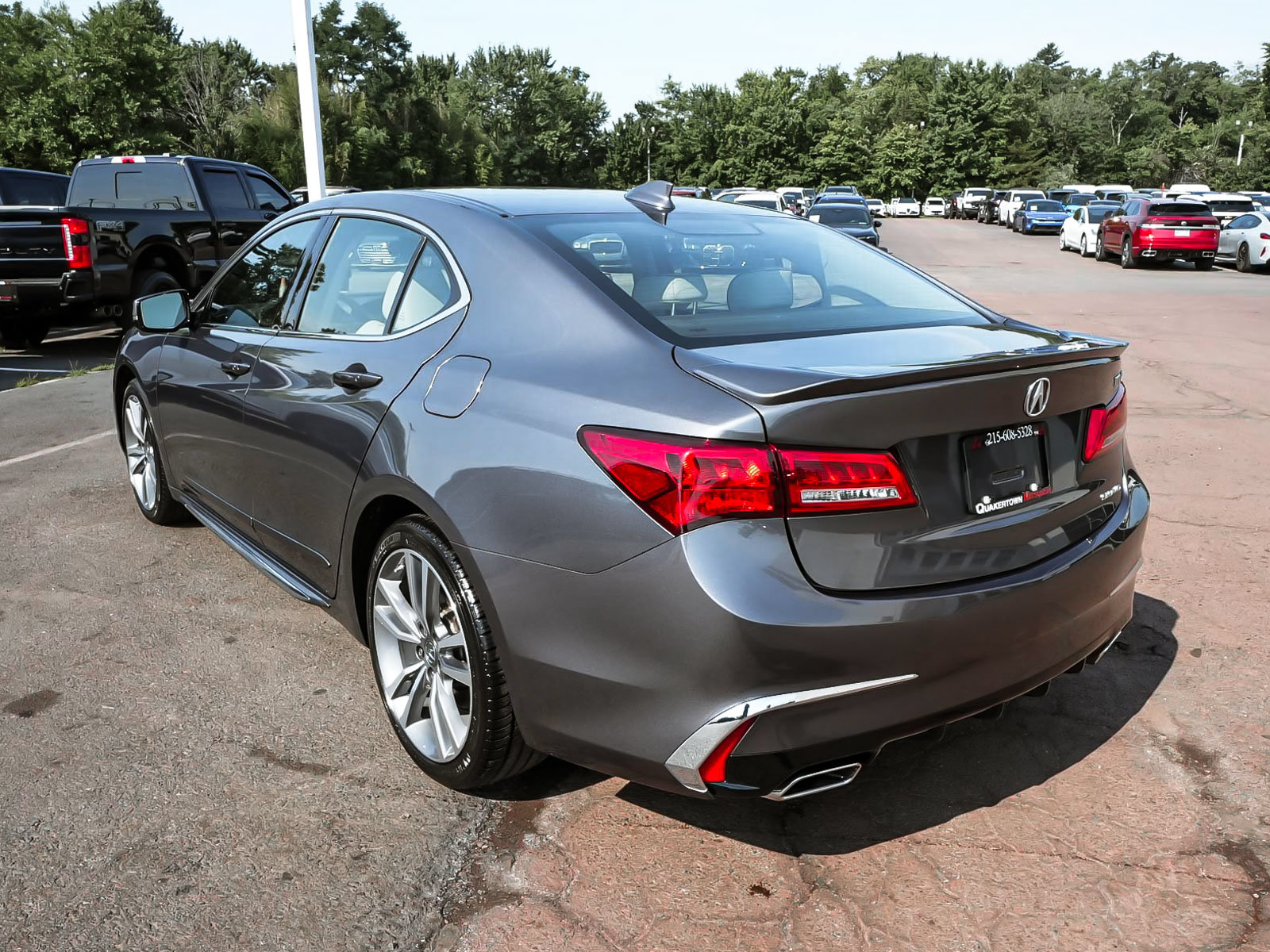 Used 2019 Acura TLX w/ Technology Package AWD/4WD image 4
