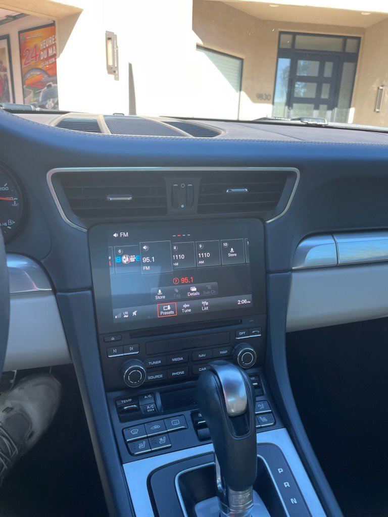 Used 2018 Porsche 911 Carrera image 11