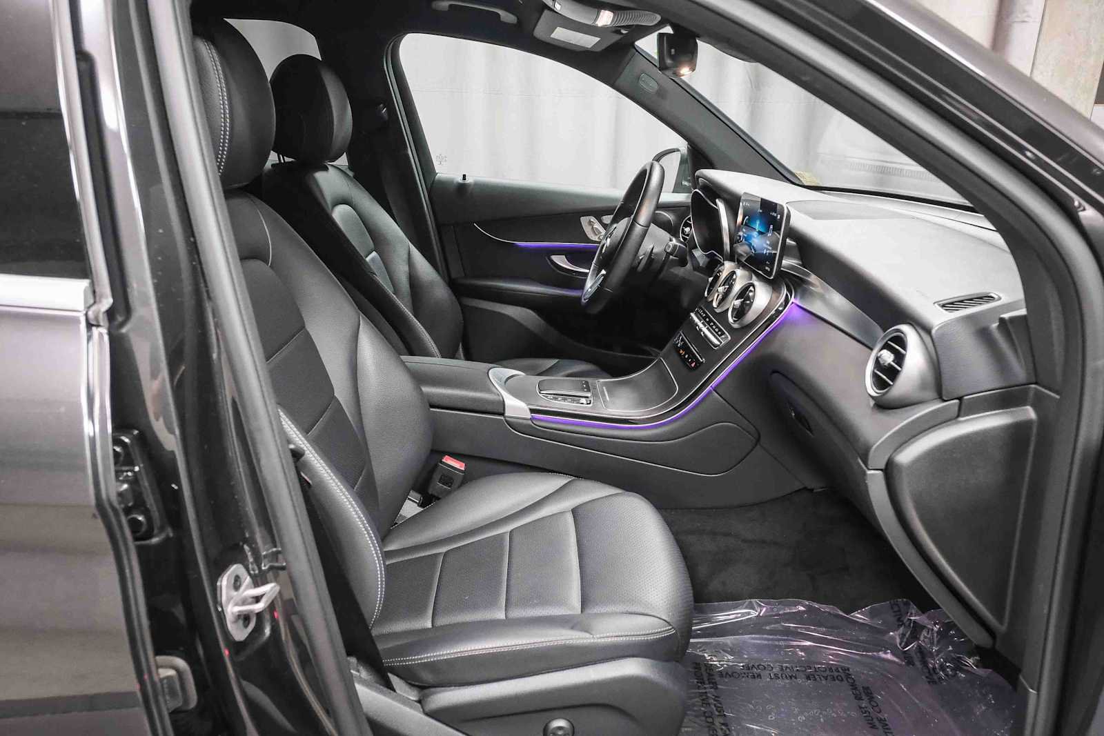 Certified 2022 Mercedes-Benz GLC 300 image 19