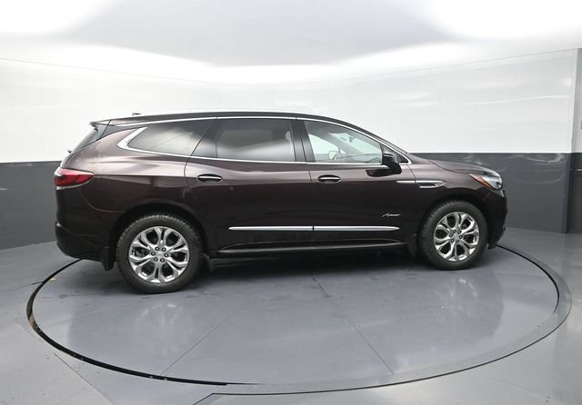 Used 2020 Buick Enclave Avenir w/ Avenir Technology Package AWD/4WD image 9