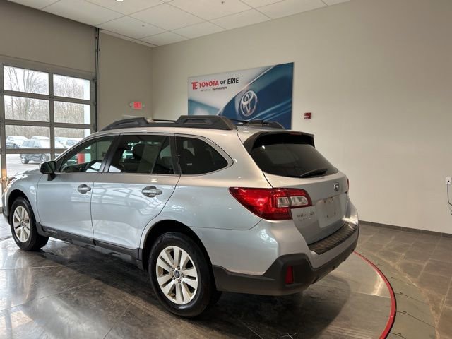 Used 2019 Subaru Outback 2.5i Premium image 5